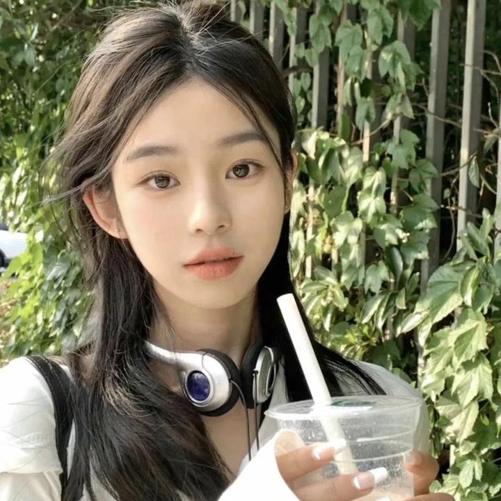 历尽沧桑一美人